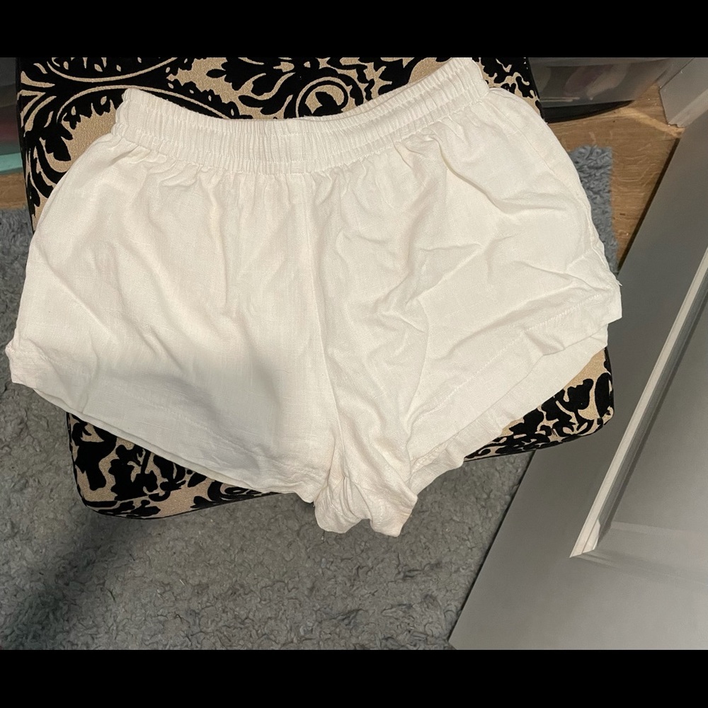 White beach house shorts from Princess Polly